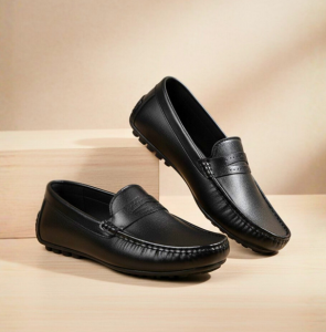 Genuine Leather Loafer For Men ! Black Shattle ! – L113